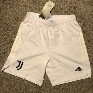 Juventus Adidas Shorts - Youth Medium